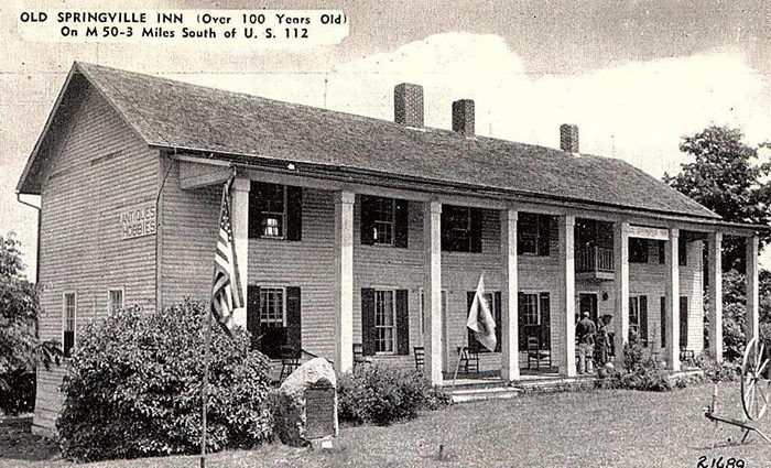 Irish Hills Area - Vintage Postcard Springfield Inn